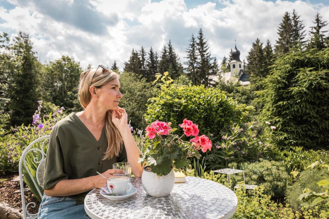 Naturhotel Landhof Irschen Bagian luar foto